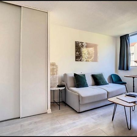 Studio Contemporain Avec Piscine Proche De La Mer Cannes Exterior photo